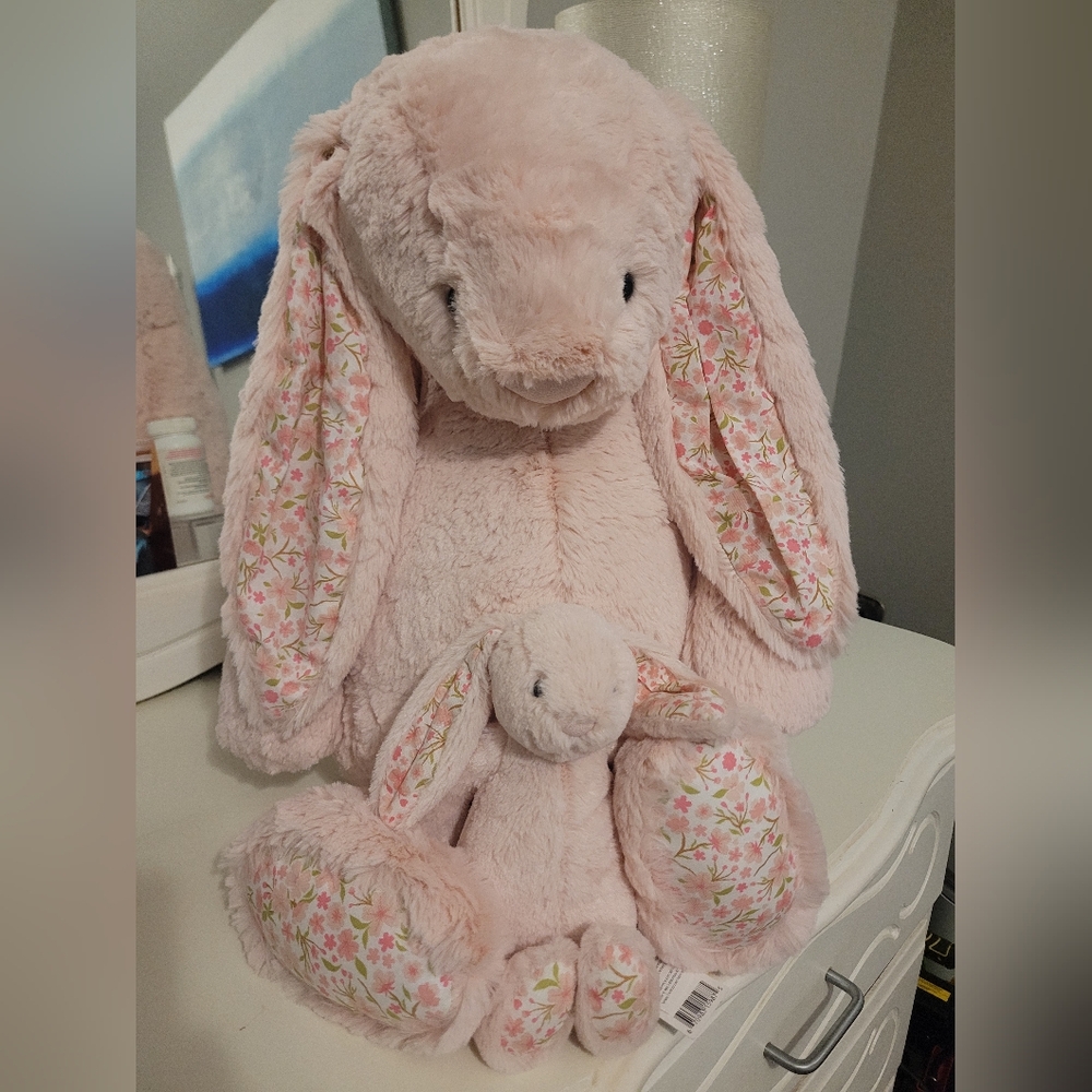 Jellycat Blush Bunny "Cherry"